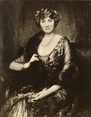 SAMUELS, Clare (Later Mrs Mortimer Bernstein; later Mrs Edward Quinn)