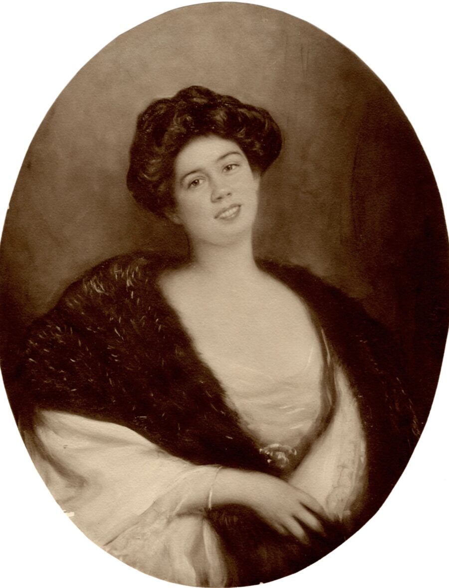 HENSCHEL, Mrs. Charles [Carl] R. (Ruth Kerr)