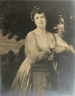 GUMMERE, Mrs Barker (Daisy Breaux; Formerly Mrs Andrew Simonds; Later Mrs Clarence C. Calhoun)